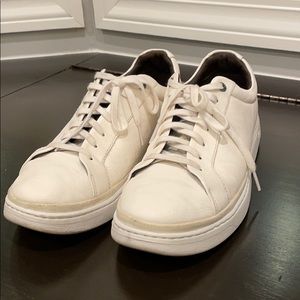 Ugg Men’s Cali Low size 9.5